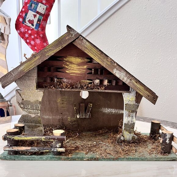 Vintage Large Wood Nativity Manger Stable Made in Italy Christmas No Figurines